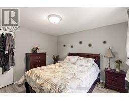 22 VINCENT STREET - 18