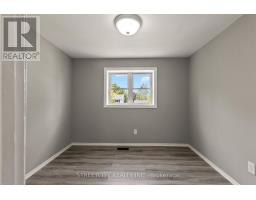 22 VINCENT STREET - 21
