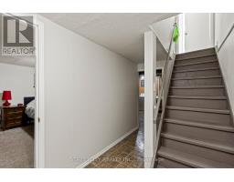 22 VINCENT STREET - 25