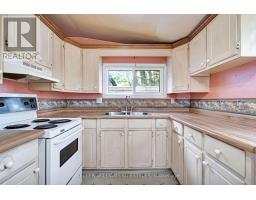 3 HOLBORN AVENUE - 17