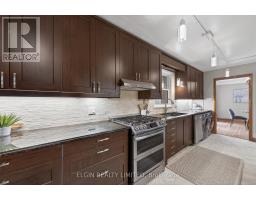 2 LYNDALE AVENUE - 25
