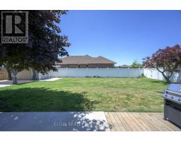 2 LYNDALE AVENUE - 8