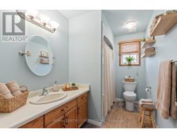 43 TORONADO PLACE - 19