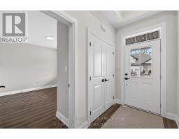 28 - 175 GLENGARIFF DRIVE - 2