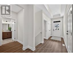 28 - 175 GLENGARIFF DRIVE - 6