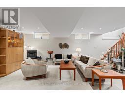4 - 2615 COLONEL TALBOT ROAD - 32