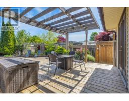 6 BONNIE PLACE - 36