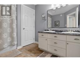 86 HURON STREET W - 24