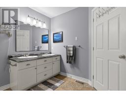 86 HURON STREET W - 26