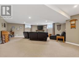86 HURON STREET W - 27