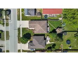 86 HURON STREET W - 47