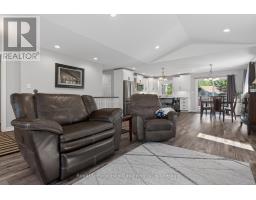 86 HURON STREET W - 8