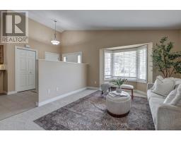19 ORIOLE LANE - 13