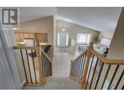 19 ORIOLE LANE - 15