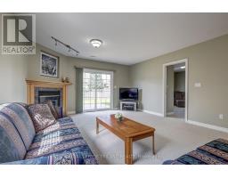 19 ORIOLE LANE - 25