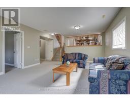 19 ORIOLE LANE - 27