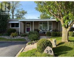 29 MAPLE GROVE COURT - 2