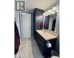 29 MAPLE GROVE COURT - 28