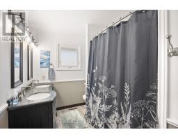 11 BRENNAN DRIVE - 26