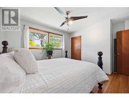 893 HOLLANDS AVENUE - 22