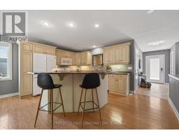 171 FRANCIS STREET - 5