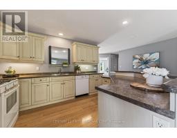 171 FRANCIS STREET - 6