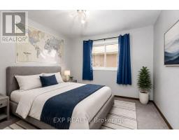 28 DENRICH AVENUE - 18