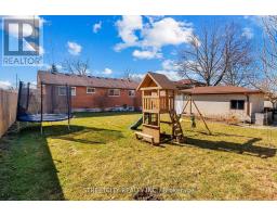 306 BURLINGTON CRESCENT - 38