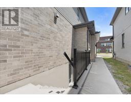 3359 REGIMENT ROAD - 23
