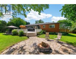8271 GLENGYLE DRIVE - 32