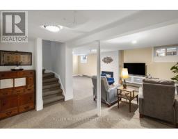 941 WATERLOO STREET - 33