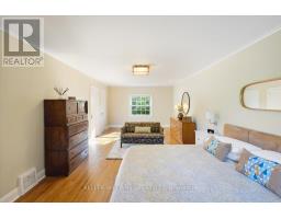 941 WATERLOO STREET - 40