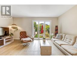 26 BERKSHIRE COURT - 12