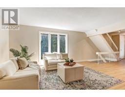 26 BERKSHIRE COURT - 6
