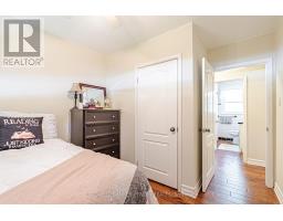 468 JELLICOE CRESCENT - 16
