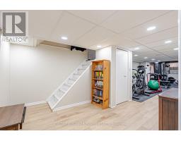 468 JELLICOE CRESCENT - 20