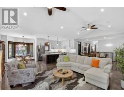 103 UNION AVENUE - 12