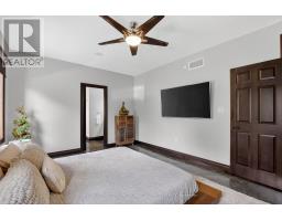 103 UNION AVENUE - 20