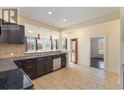 79 BEACONSFIELD AVENUE - 12