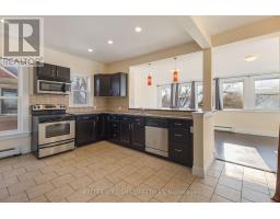 79 BEACONSFIELD AVENUE - 15