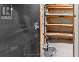 174 MYRTLE STREET - 27
