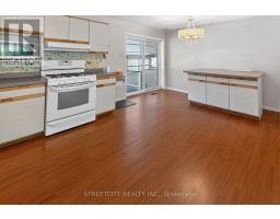 174 MYRTLE STREET - 9