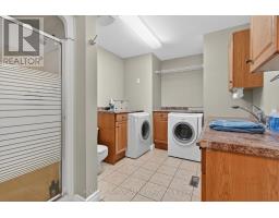 109 SALISBURY DRIVE - 31