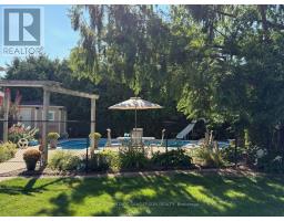109 SALISBURY DRIVE - 44