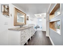 53 BEXHILL DRIVE - 36