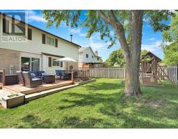 53 BEXHILL DRIVE - 38