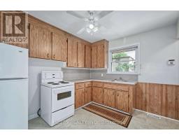 1461 TRAFALGAR STREET - 8