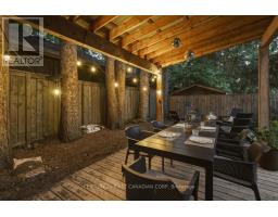867 COLBORNE STREET - 43