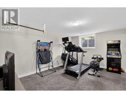 17 BRIDLE PATH - 32