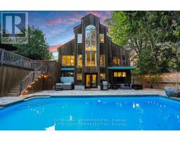712 RIVERSIDE DRIVE - 43